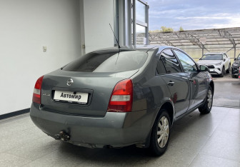 Подержанный автомобиль Nissan Primera Sedan 2002 года (4 фото)