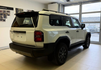Новый Toyota Land Cruiser Prado 2026 (7 фото)