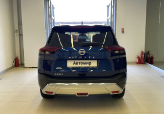 Подержанный автомобиль Nissan X-Trail 2022 года (5 фото)