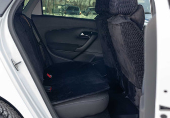 Подержанный автомобиль Volkswagen Polo Sedan 2018 года (18 фото)