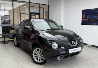 Подержанный автомобиль Nissan Juke 2011 года (3 фото)