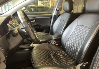 Подержанный автомобиль Kia Ceed Wagon 2011 года (9 фото)