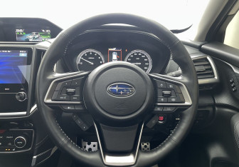 Подержанный автомобиль Subaru Forester Suv 2021 года (12 фото)