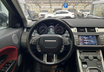Подержанный автомобиль Land Rover Range Rover Evoque 2013 года (10 фото)