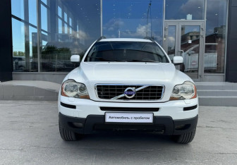 Подержанный автомобиль Volvo XC90 2007 года (2 фото)
