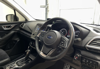 Подержанный автомобиль Subaru Forester Suv 2021 года (8 фото)