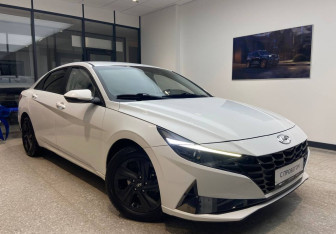 Подержанный автомобиль Hyundai Avante Sedan 2020 года (3 фото)