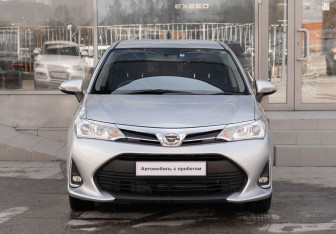 Подержанный автомобиль Toyota Corolla Wagon 2017 года (2 фото)