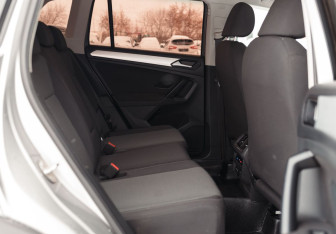 Подержанный автомобиль Volkswagen Tiguan 2021 года (17 фото)