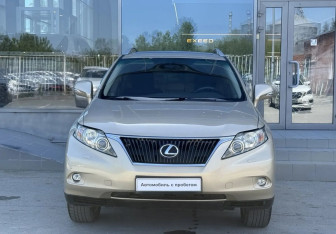 Подержанный автомобиль Lexus RX 2009 года (2 фото)