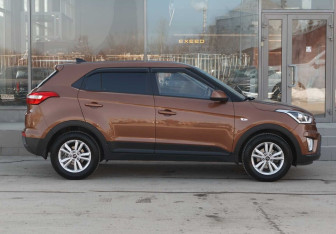 Подержанный автомобиль Hyundai Creta 2018 года (4 фото)