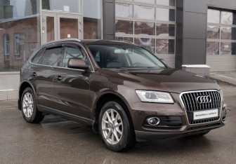 Подержанный автомобиль Audi Q5 2014 года (3 фото)