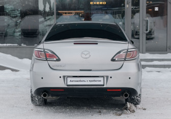 Подержанный автомобиль Mazda 6 Sedan 2010 года (6 фото)