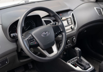 Подержанный автомобиль Hyundai Creta 2021 года (11 фото)