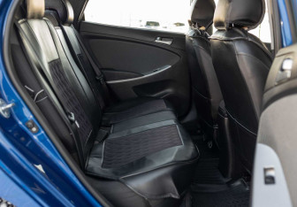 Подержанный автомобиль Hyundai Solaris Sedan 2013 года (17 фото)