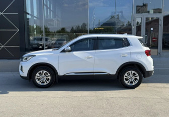 Подержанный автомобиль Chery Tiggo 4 Pro 2024 года (8 фото)