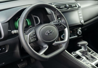 Подержанный автомобиль Hyundai Creta 2022 года (11 фото)