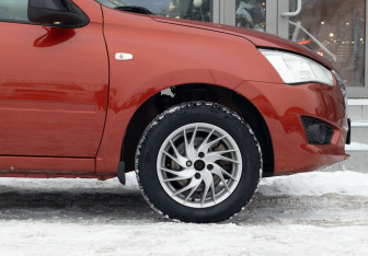 Подержанный автомобиль Datsun mi-DO 2017 года (9 фото)