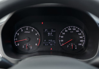 Подержанный автомобиль Hyundai Solaris Sedan 2020 года (13 фото)