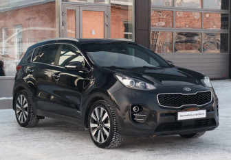 Подержанный автомобиль Kia Sportage 2017 года (3 фото)