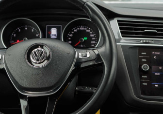 Подержанный автомобиль Volkswagen Tiguan 2017 года (12 фото)