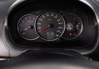 Подержанный автомобиль Mitsubishi Pajero Sport 2011 года (13 фото)