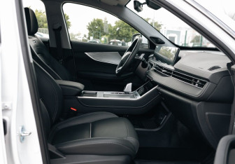 Подержанный автомобиль Chery Tiggo 7 Pro Max 2024 года (24 фото)