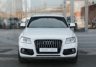 Подержанный автомобиль Audi Q5 2013 года (2 фото)