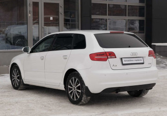 Подержанный автомобиль Audi A3 Hatchback 2012 года (7 фото)