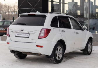 Подержанный автомобиль Lifan X60 2014 года (5 фото)