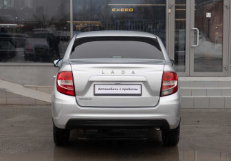 Подержанный автомобиль LADA (ВАЗ) Granta Sedan 2022 года (6 фото)