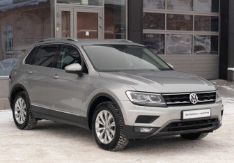 Подержанный автомобиль Volkswagen Tiguan 2017 года (3 фото)