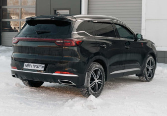Подержанный автомобиль Chery Tiggo 7 Pro Max 2023 года (5 фото)