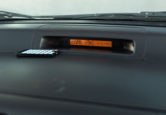 Подержанный автомобиль Suzuki Swift Hatchback 2005 года (13 фото)