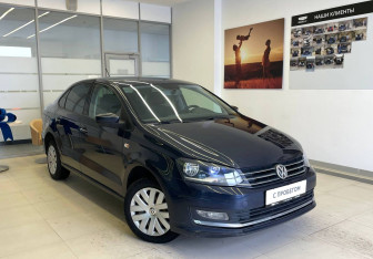 Подержанный автомобиль Volkswagen Polo Sedan 2016 года (4 фото)