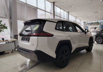 Новый Toyota RAV4 2026 (4 фото)