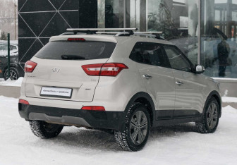 Подержанный автомобиль Hyundai Creta 2018 года (5 фото)