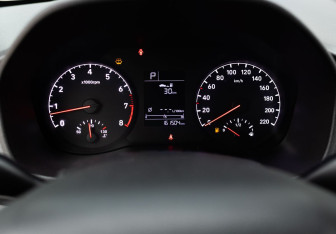 Подержанный автомобиль Hyundai Solaris Sedan 2018 года (12 фото)