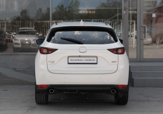 Подержанный автомобиль Mazda CX-5 2017 года (6 фото)