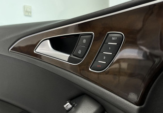 Подержанный автомобиль Audi A6 Sedan 2013 года (15 фото)