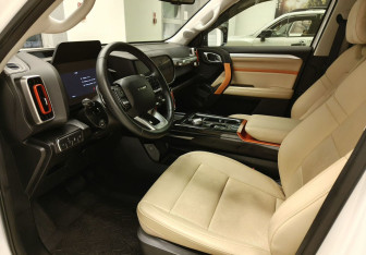 Подержанный автомобиль Haval Dargo 2023 года (8 фото)