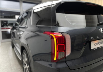 Подержанный автомобиль Hyundai Palisade 2021 года (10 фото)