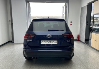 Подержанный автомобиль Volkswagen Tiguan 2017 года (5 фото)