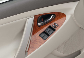 Подержанный автомобиль Toyota Camry Sedan 2008 года (15 фото)