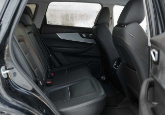 Подержанный автомобиль Chery Tiggo 7 Pro Max 2023 года (17 фото)