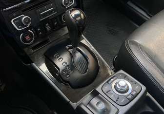 Подержанный автомобиль Renault Koleos 2013 года (9 фото)