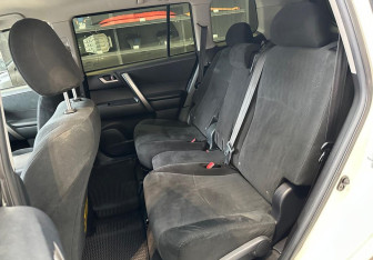 Подержанный автомобиль Toyota Highlander 2013 года (14 фото)