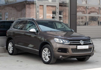 Подержанный автомобиль Volkswagen Touareg 2013 года (3 фото)