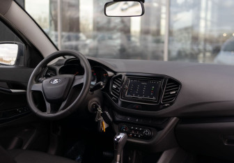 Подержанный автомобиль LADA (ВАЗ) Vesta Sedan 2020 года (10 фото)