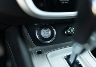 Подержанный автомобиль Nissan Murano Suv 2020 года (16 фото)